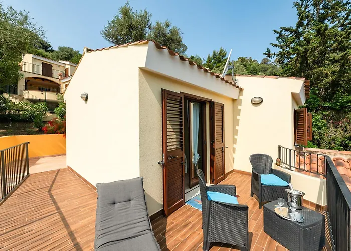 Vakantiehuis L'ulivo Torre delle Stelle
